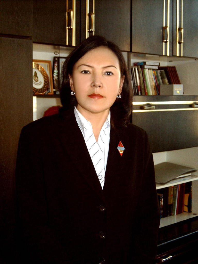 Ц.Байгалмаа: “СИТИ” дээд сургуулийн 15-н жилийн ойн баяр бүтэн сар үргэлжилнэ…